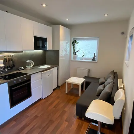 Appartement Garden House On The Vltava Riverbank 15 Min To Prague *